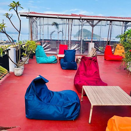 Blue Ocean Hotel Labuan Bajo Exterior foto