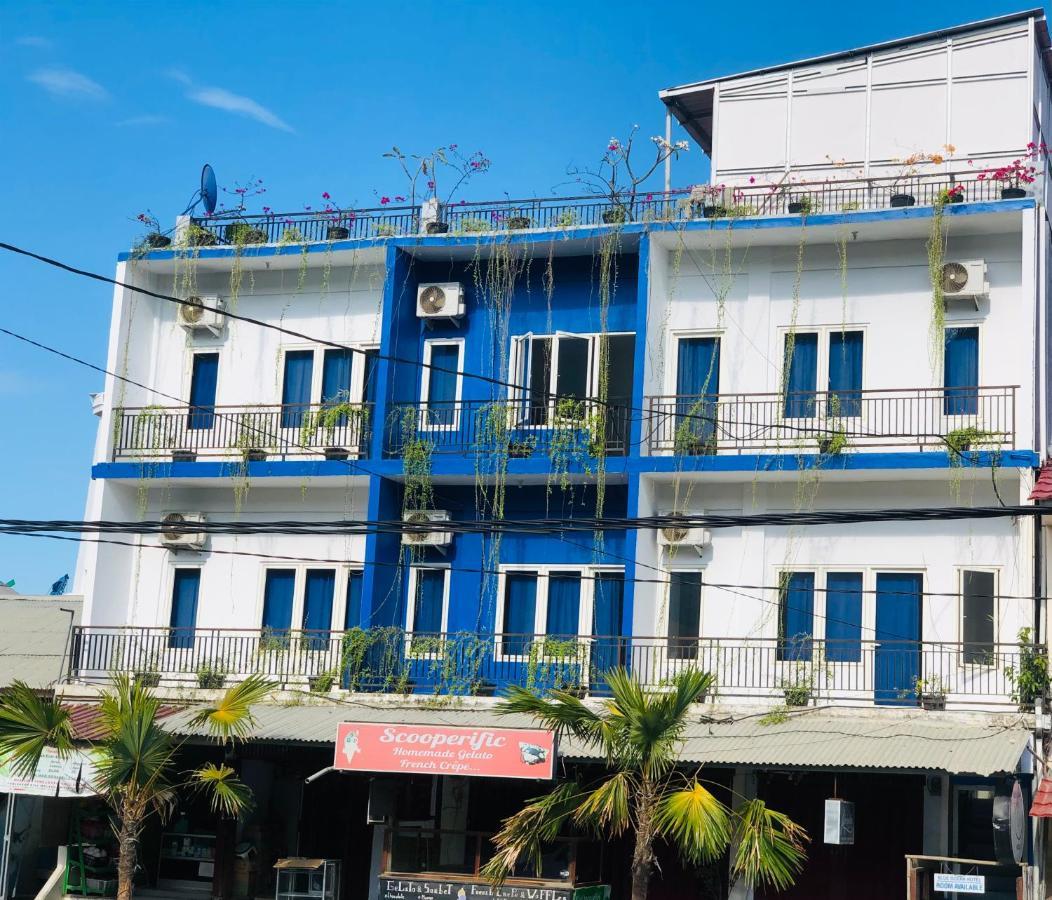 Blue Ocean Hotel Labuan Bajo Exterior foto